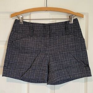 Express Black and White Plaid Dress Shorts Cotton Blend Size 00